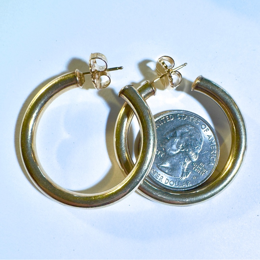 Heavy 14k Yellow gold Hoop Earrings - Picture 5 of 8